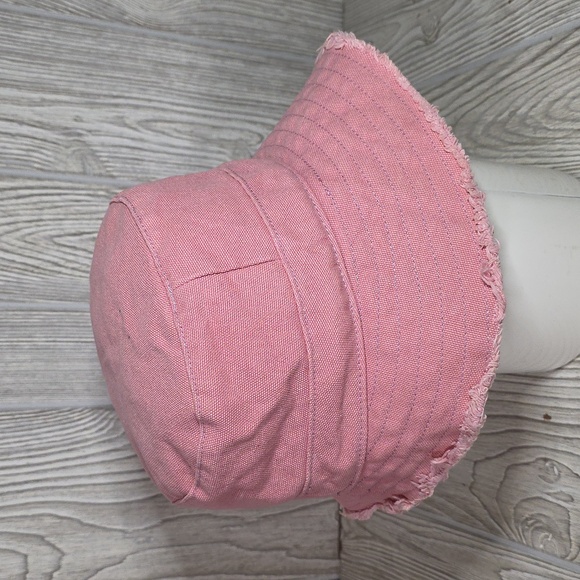 Eddie Bauer Pink Frayed Brim Bucket Hat Adult Size S/M - Picture 2 of 8